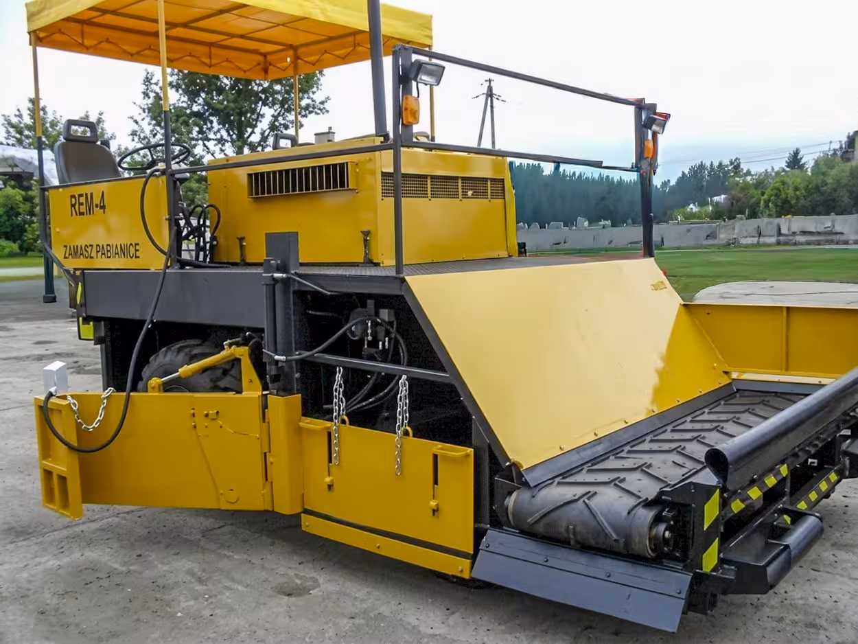 rozkladarka-poboczy-REM-400 rozkładarka poboczy REM 400