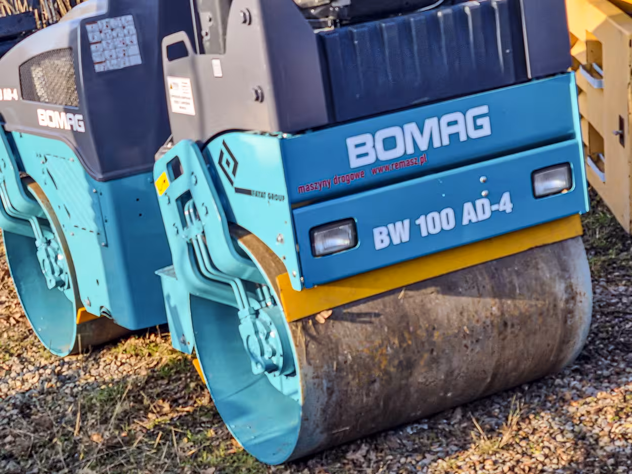 walec-bomag-bw-100-adm-4 walec tandemowy bomag bw 100 adm 4
