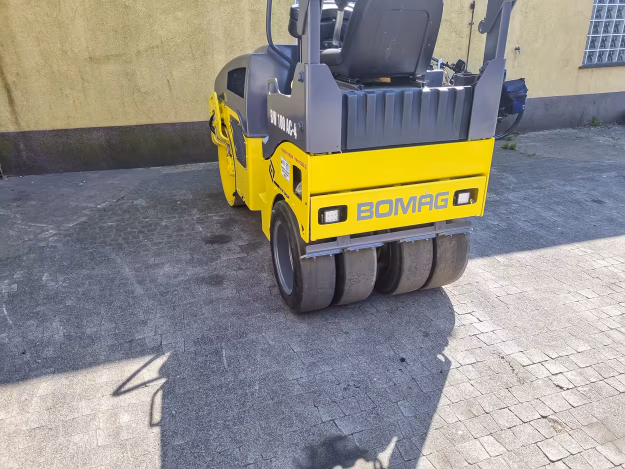 walec-kombinowany-bomag-bw-100-ac-4-remasz walec kombinowany bomag bw 100 ac 4 remasz