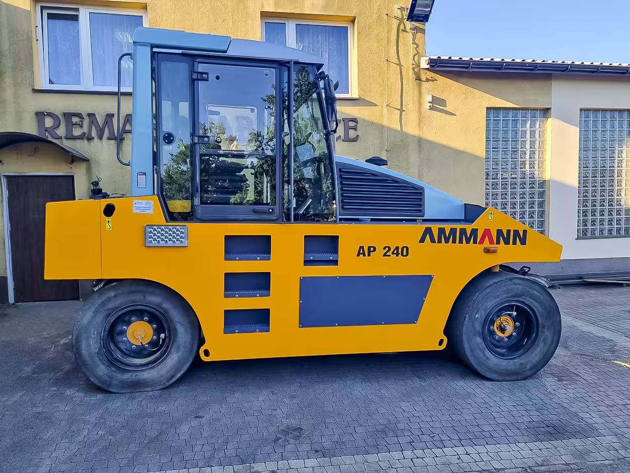 walec-ogumiony-ammann-ap-240 amman ap 240 remasz